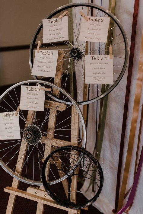 Bike Wedding Decor, Chotronette Dresses, Bike Wedding, Coin Photo, Deco Champetre, Second Wedding, Equestrian Estate, Rock N Roll Bride, Wedding Table Plan