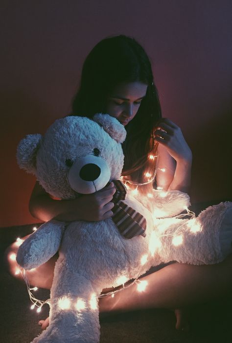 Fairy Light Photography, Bears Stuffed Animals, Light Shoot, Teddy Girl, Teddy Bear Wallpaper, Teddy Bear Pictures, Teddy Bear Girl, Best Friend Photography, Selfie Photography