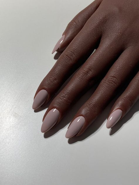 Acrylic Nails Dark Skin, Nails On Dark Skin Hands, Dark Skin Nail Polish, Dusty Pink Nails, Biab Nails, Neutral Pink, Nail Time, Pink Gel, Rose Nails