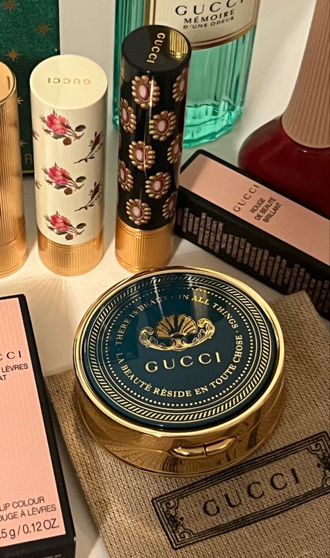 gucci makeup fashion designer vintage beauty chanel Vintage Gucci Aesthetic, Gucci Aesthetic, Gucci Makeup, Gucci Beauty, Cool Presents, Gucci Vintage, Gold Aesthetic, School Hairstyles, Vintage Makeup