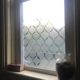 Removing Contact Paper, Contact Paper Window, Bathroom Window Coverings, Window Coverings Diy, Kitchen Window Coverings, Privacy Window, Bathroom Window, Frosted Windows, Window Privacy