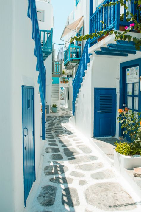 Mykonos | Cyclades Islands | Greece #DiscoverGreece #Greece #travel #summer #placestogo #amazingplaces #alleys #mustvisit Greece Mykonos, Mykonos Island, Best Of Italy, Greek Isles, Cyclades Islands, Venice Travel, Mykonos Greece, Greece Islands, Crete Greece