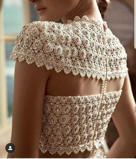 200+ Latest Blouse Designs Images (2020) - Paperblog Netted Blouse Designs, Blouse Design Images, Lehenga Blouse, Stylish Blouse Design, Trendy Blouses, Trendy Blouse Designs, Blouse Neck Designs, Bridal Blouse Designs, فستان سهرة