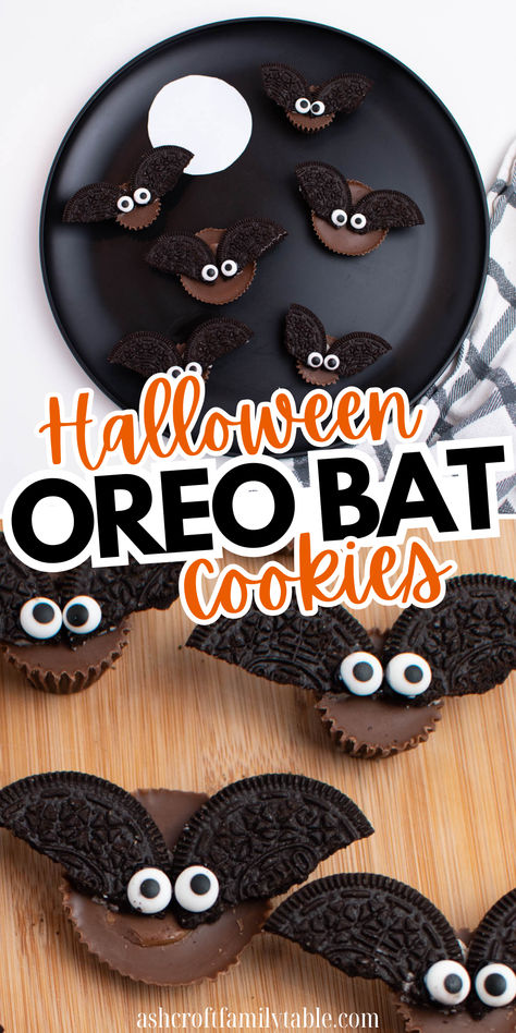 Reeses cup and Oreo bat cookies served as a Halloween dessert, snack and treat. Halloween Snacks No Bake, Oreo Cookie Bats Halloween, Halloween Oreo Bat Cookies, Bat Treats For Kids, Bat Cookies Halloween, Halloween Party Snacks For Kids School, Bat Themed Snacks, Halloween Treats Easy For School, Halloween Bat Treats