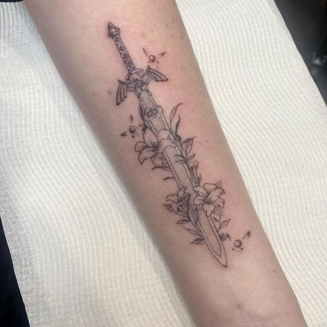 Nerdy Feminine Tattoo, Zelda Tattoos Small, Zelda Tatoos Ideas, Mastersword Zelda Tattoo, Master Swordsman Zelda Tattoo, Princess Zelda Tattoo, Zelda Botw Tattoo, Silent Princess Tattoo, Zelda Tattoo Design