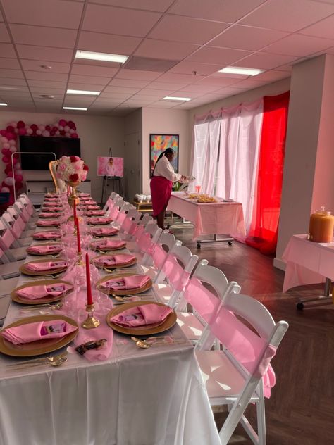 Pink, red and white dinner party set up Pink Party Set Up, Pink Table Setting Party, Pink And White Dinner Party, Pink And Red Sweet 16, 35 Shades Of Pink Party, Shades Of Pink Decorations Party, Shades Of Pink Party Decor, Pink And Gold Dinner Party, Pink Themed Dinner Food