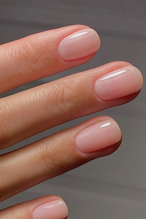 Fun Easy Supper Ideas, Clear Gel Manicure Short Nails, Elegant Shellac Nails, Clean And Natural Nails, Sheer Polish Nails, Nail Inspo Pedicure, Dazzle Dry Livin La Vida Yoga, American Manicure Short Nails, Short Natural Acrylic Nails Squoval