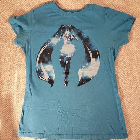 Miku Shirt, Blue Tshirt Outfit, Scene Clothes, Silly Clothes, Silly Shirt, 2000s Fashion, Character Outfits, Dream Clothes, Look Cool