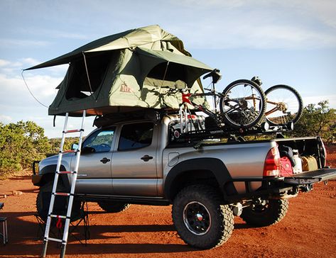 Tepui’s line of aluminum frame tents comes complete with an aluminum insulated base, high-density foam mattress, waterproof and ventilated walls and an 8 ft telescoping aluminum ladder for gaining access to your perch. The tents easily mount directly to your roof rack or aftermarket roof bars, store easily when not in use and set up in a snap. Ranging in space from a 4-person model (the Gran Sabana) all the way down to a 2-man version (the Ayer). Tepui Tent, Off Road Camping, Truck Tent, Pick Up Truck, Roof Tent, Tent Trailer, The Lone Ranger, Truck Camping, Overland Vehicles