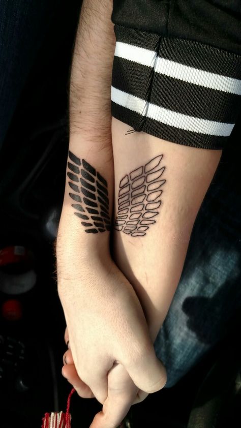 Matching Anime Tattoos Couples, Couple Tattoos Anime, Anime Matching Tattoos, Matching Anime Tattoos, Arcane Tattoo, Partner Tattoos, Maching Tattoos, Emo Tattoos, Attack On Titan Tattoo