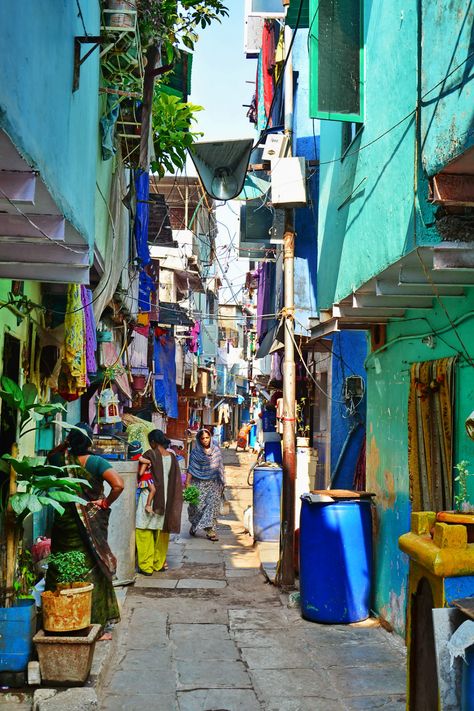 Dharavi Slum Mumbai Photography, Slums Aesthetic, Mumbai Slums, Dharavi Mumbai, City Slums, Dharavi Slum, India Pic, Rice Ideas, Population Density