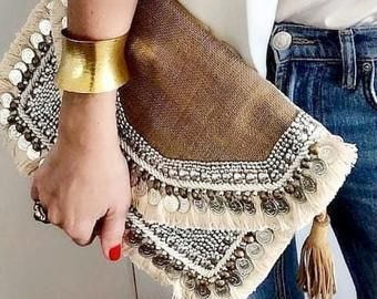 Bohemian Clutch, Boho Style Bag, Boho Clutch, Boho Handbags, Diy Leather Bag, Jute Fabric, Womens Bag, Floral Clutches, Floral Bags