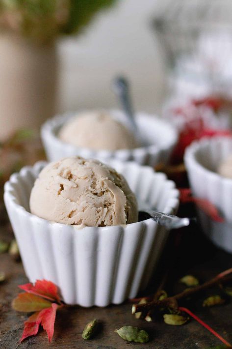 Chai Ice Cream Chai Ice Cream, Pumpkin Spice Ice Cream, Pumpkin Cobbler, Homemade Chai, Chai Spices, Autumn Farmhouse, Pumpkin Spiced Latte Recipe, Homemade Recipes Dessert, Homemade Dinner Recipes