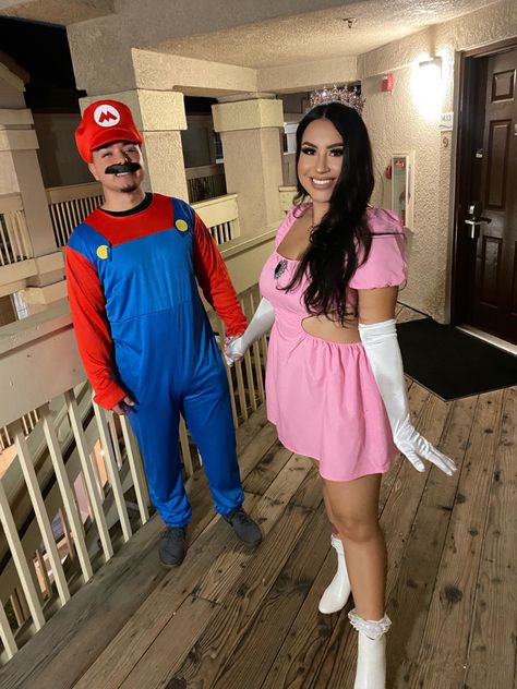 Mario And Princess Peach Halloween Costume, Mario And Princess Peach Costume Couple, Princess Peach Adult Costume, Mario Luigi Princess Peach Costume, Mario And Peach Costume, Mario And Luigi Costumes Couple, Princess Peach Costume Diy Women, Mario And Peach Costumes For Couples, Duos Costume Ideas