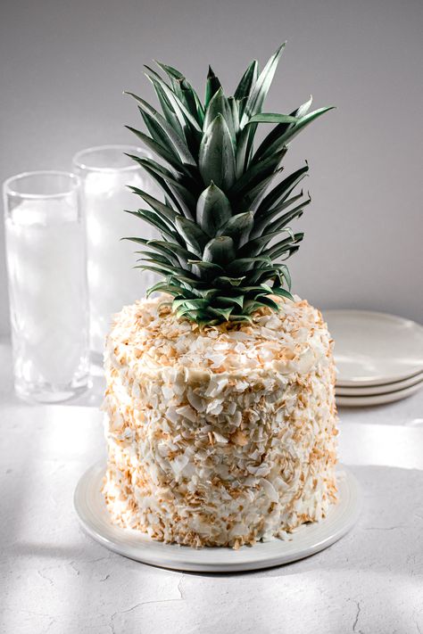 Piña Colada Cake with Coconut Swiss Meringue Buttercream Coconut Cake Decoration, Pina Colada Cake, Cake With Coconut, Coconut Extract, Flat Cakes, Beach Cakes, Meringue Buttercream, Swiss Meringue, Swiss Meringue Buttercream