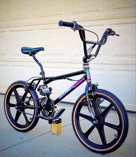 Dyno Bmx Old School, Gt Bicycles, Gt Bikes, Gt Bmx, Vintage Bmx Bikes, Bicycle Frames, Bmx Bicycle, Bmx Freestyle, Bmx Bike