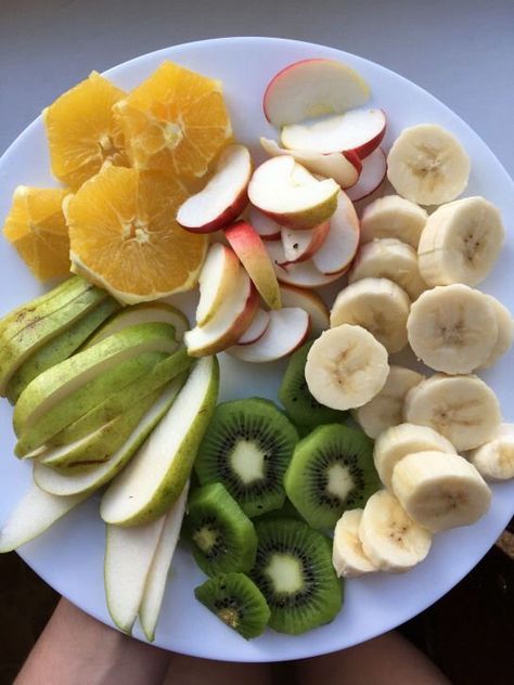 Nice Healthy Breakfast, Eating Healthier Aesthetic, Pretty Surfboard, Healthy Breakfast Snacks, Snack Healthy, Recipes Yummy, Breakfast Meal, Fun Girl, Makanan Diet