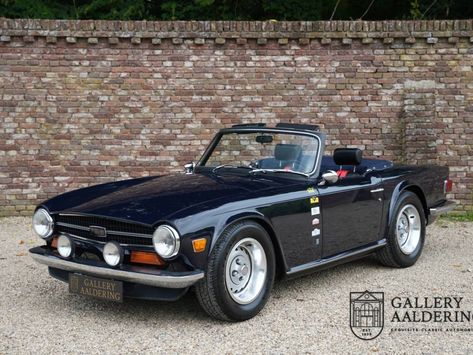 For Sale: Triumph TR 6 (1973) offered for £30,545 Triumph Tr6, Gear 4, Sun Roof, Sport Seats, Steel Wheels, Leather Moto, Driving Experience, Body Style, Leather Seat