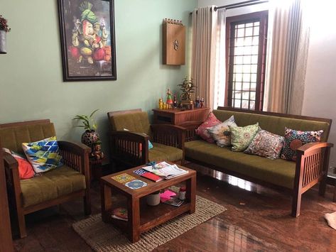 Traditional Kerala Living Room Kerala Living Room, Living Room Kerala, Living Room Paint, Home Room Design, Room Paint, Room Colors, House Rooms, Furniture Ideas, Room Makeover