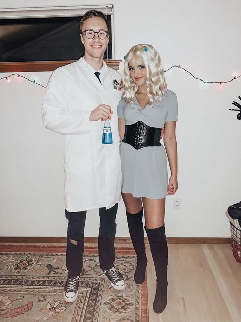 halloween couple costume idea - powerpuff girls Scientist Costume, Halloween Couple Costume, Professor Utonium, Power Puff Girls, Halloween Couple, Couple Costume, Halloween Costumes Friends, Powerpuff Girl, Power Puff