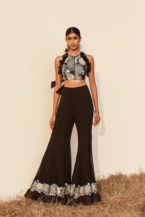 Summerverse – Mishru Modern Diwali Outfits, Palazoo Sets Crop Tops, Bridal Fits, Organza Pants, Mehendi Outfit, Fusion Wear, Trendy Outfits Indian, Diwali Outfits, Indian Outfits Lehenga