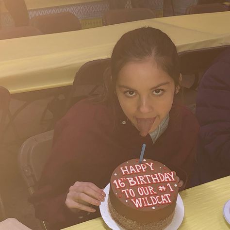 Olivia Rodrigo (@olivia.rodrigo) • Instagram photos and videos Happy Birthday Olivia, High School Musical Cast, Baby Olivia, Happy 16th Birthday, Love Anniversary Quotes, 19th Birthday, Birthday Dates, Angel Girl, Celebrity Look Alike