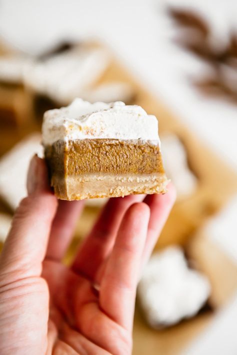 Bars With Shortbread Crust, Pie Cups, Pumpkin Crunch, Pumpkin Pie Bars, Fresh Pumpkin, Shortbread Bars, Easy Pumpkin Pie, Pumpkin Bars, Shortbread Crust