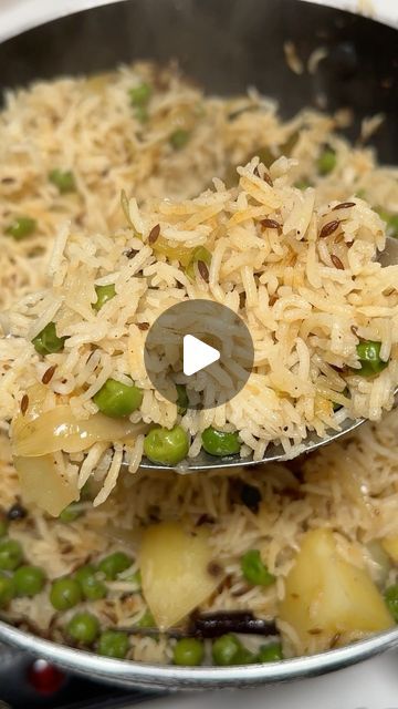 Rice And Potatoes Recipes, Indian Rice Recipes Basmati, Zeera Rice Recipe, Jeera Rice Recipe, Jeera Aloo, Cumin Rice, Rice Basmati, Rice Meals, Basmati Rice Recipes