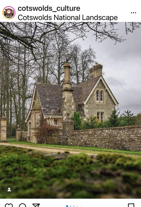 Cozy English Cottage, Cotswold Cottage, Is Something Wrong, Cotswolds Cottage, Cotswolds England, Fairytale House, English Country Cottage, English Cottage Garden, Dream Cottage