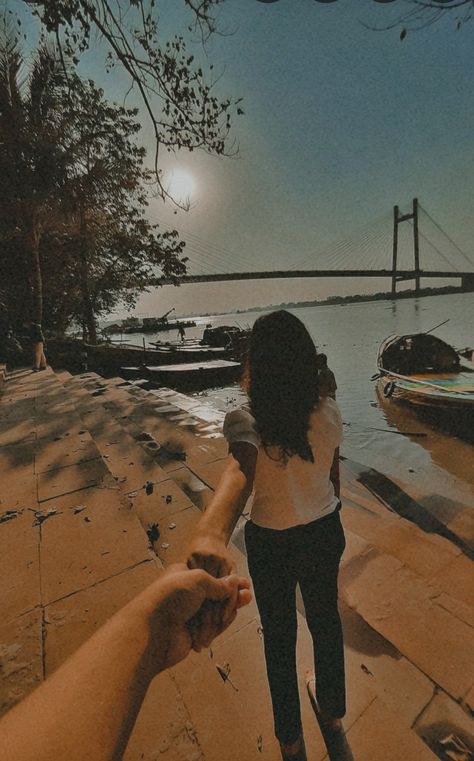 Princep ghat Princep Ghat Kolkata, Journal Therapy, Self Pictures, Best Snapchat, Girl Drawings, Art Journal Therapy, Boat Painting, Cute Quotes For Friends, Kolkata