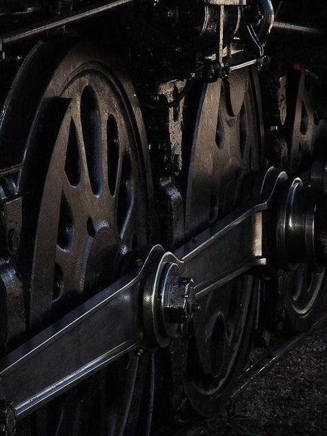 Anna Karenina Aesthetic Union Pacific 844, Into The West, Anna Karenina, Dark Side Of The Moon, Orient Express, Steam Train, Train Engines, Train Car, All Aboard