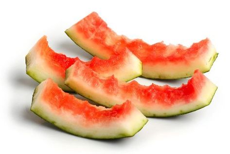 Benefits Of Eating Watermelon, Watermelon Rind Recipes, Pickled Watermelon, Pickled Watermelon Rind, Watermelon Pickles, Recipe Keeper, Watermelon Health Benefits, Survival Foods, Watermelon Benefits