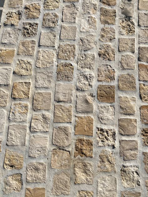 Bokara split cobblestone on exterior riverside walk Cobblestone Flooring, Beige Colour Palette, Cobblestone Patio, Cobblestone Paving, Cobblestone Pavers, Paver Steps, Cobblestone Driveway, Mudroom Flooring, Santa Barbara Style