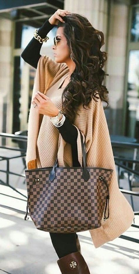 Vuitton Outfit, Classy Fall Outfits, Tory Burch Boots, Mode Tips, Baublebar Earrings, Neverfull Mm, Outfit Inspiration Fall, Winter Mode, Vuitton Neverfull