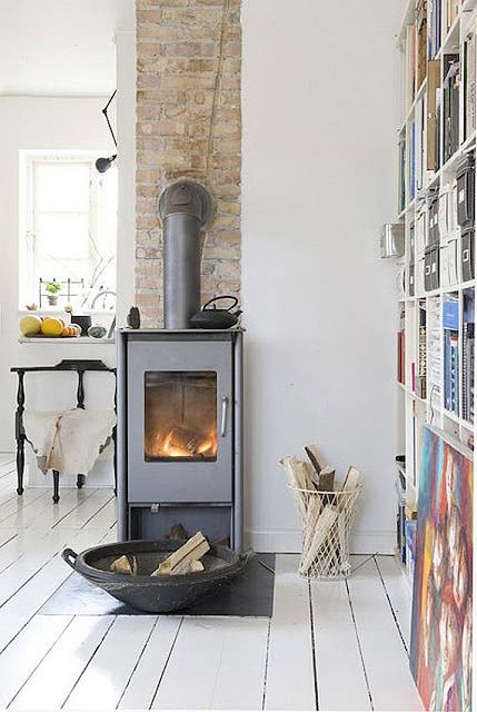 Stove Fireplace, Log Burner, Home Fireplace, Wood Burner, Wooden Beams, Wood Burning Stove, Design Minimalista, A Living Room, A Wood