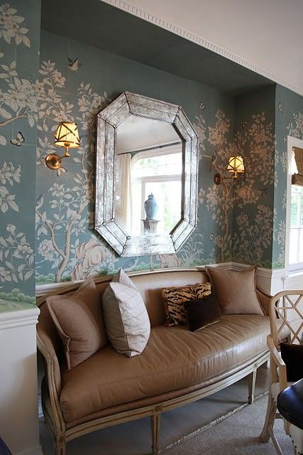 Great wallpaper Wall Nook Ideas, Wall Nook, Couch Wall, Upholstery Trends, Hollywood Hills Homes, Upholstery Armchair, Living Room Upholstery, Mark D Sikes, Couch Upholstery