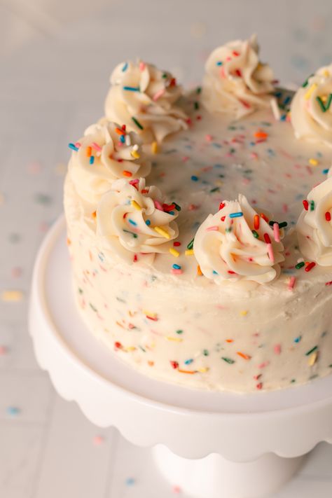 6-in Small Batch Funfetti Cake - Alissa's Bakeshop Small Batch Birthday Cake, Small Funfetti Cake, Small Two Layer Cake, Mini Funfetti Cake, 6” Cake Recipes, 6” Cake, Mini Birthday Cake Ideas For Her, Small Batch Cake Recipes, Funfetti Smash Cake