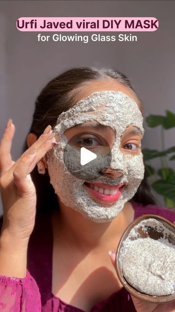 Glowing Face Mask Homemade Facials, Chia Seed Face Mask Diy, Chia Seeds Face Mask, Glass Skin Home Remedies, Chia Seed Face Mask, Home Made Face Mask, Sabja Seeds, Skin Mask Diy, Face Mask For Pimples