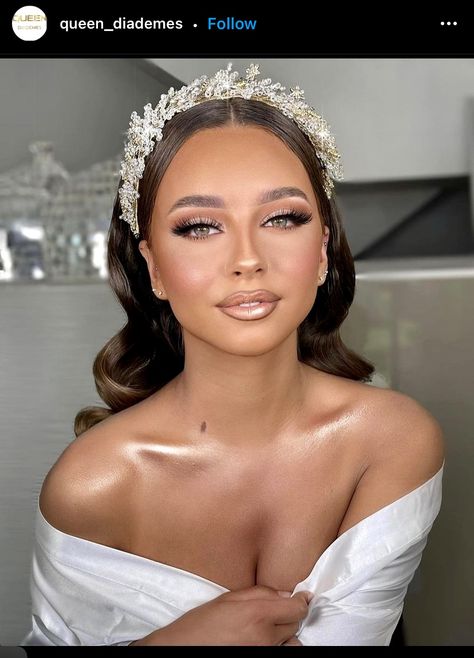 Fest Smink, Glam Bride Makeup, Wedding Eyes, Elegantes Makeup, Wedding Eye Makeup, Glam Wedding Makeup, Glam Bride, Bridesmaid Hair Makeup, Bridal Makeup Natural