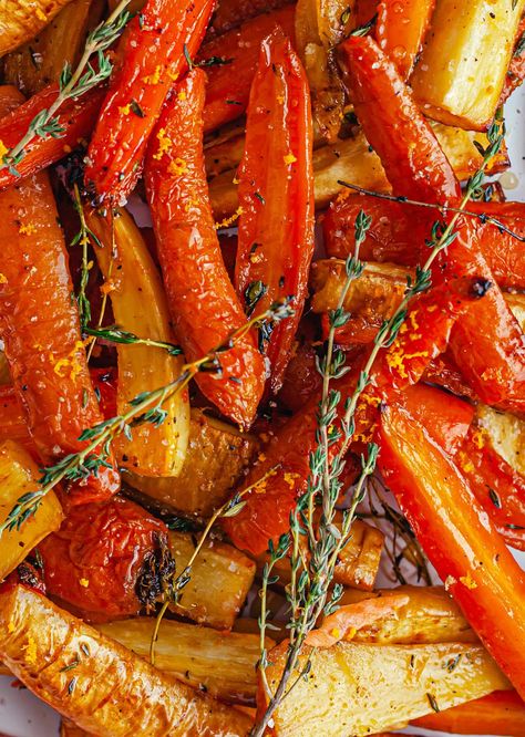 Orange Glazed Roasted Carrot + Parsnip - SO VEGAN Orange Glazed Carrots, Carrot Parsnip, Orange Carrot Juice, Carrots And Parsnips, Herbs Remedies, Roasted Carrots And Parsnips, Eat More Plants, Roasted Parsnips, Roasted Carrot