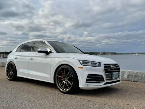 Wheel Front | Aftermarket & Custom Wheels Gallery - Audi SQ5 B9 White Niche DFS M222. Click for more info on wheel model, size, offset and finish. White Audi, Audi Sq5, Aftermarket Wheels, Audi Q5, Custom Wheels, Audi, Car Detailing, Wheel, Drive