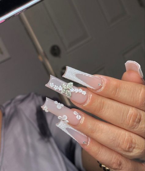 Graduation White Nails, Medium Length White Nails, White Nail Sets, White Bling Acrylic Nails, White Graduation Nails, White Prom Nails, White Nail Art Designs, Acrylic Nail Designs Classy, Grad Nails