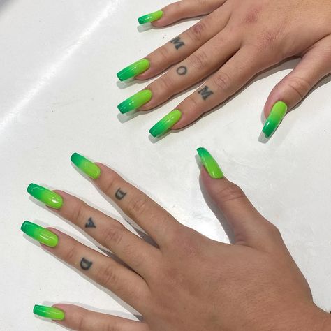 Slime Ombré Nail Ideas For 2023, Nails 2023 Trends, Bright Summer Acrylic Nails, Multicolored Nails, Water Marble Nails, St Patricks Day Nails, Ombré Nails, Pink Ombre Nails, Ombre Nails Glitter