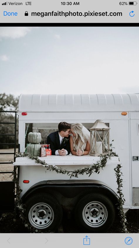 Trailer Bar, Coffee Trailer, Horse Trailers, Horse Trailer, Mobile Bar, Vintage Horse, Styled Shoot, Farmers Market, Boho Wedding