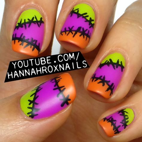 Scarecrow Nails, Scarecrows Nails, Halloween Nail Art Tutorial, Unghie Nail Art, Fingernail Designs, Her Nails, Halloween Nail Designs, Halloween Nail, Beautiful Nail Designs