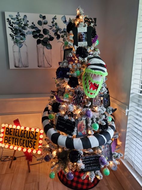 I created everything you see here. The sandworm and sign was made by me. Beetle Juice Tree, Betelgeuse Halloween Decorations, Beetlejuice Christmas Tree Ideas, Beetle Juice Christmas Tree, Tim Burton Christmas Tree, Beetlejuice Tree, Beetlejuice Christmas Tree, Beetlejuice Merch, Tim Burton Christmas