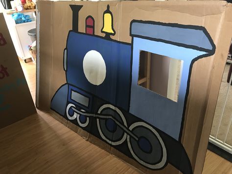 Train Photo Booth Diy, Train Prop, Train Photo Booth, Train Theme Birthday Party, Thomas The Train Party, Train Photo, Train Projects, Train Museum, Train Decor