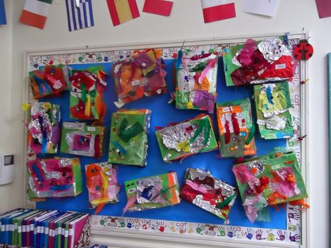 Box Collage: empty cereal box after using sand paper to key the surface, the children began to add a different layer to them. The first time they just painted them, then they added some tissue paper, then some tin foil, then more tissue paper finally some jewels, buttons feathers. Kindergarten Sculpture, Box Collage, Creative Curriculum Preschool, Painted Collage, Prek Classroom, Sand Paper, Creative Curriculum, Tin Foil, Kindergarten Art