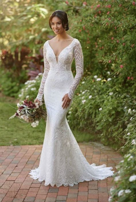 Silver Cocktail Dress, Garden Wedding Dresses, Ivory Gown, Essense Of Australia, Australia Wedding, White Wedding Dress, Garden Dress, Lela Rose, Glamorous Wedding