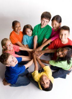 COLLABORATING WITH KIDS!! A slideshow with important tips to develop collaborative projects! Teaching Empathy, Theatre Education, Drama Games, Group Counseling, Classroom Culture, Drawing Writing, 20 Questions, Australian Curriculum, Cultural Diversity